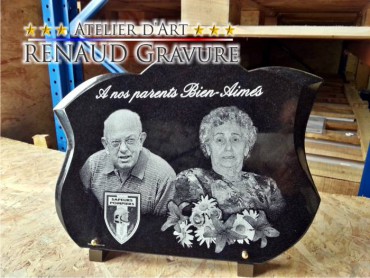 Plaque funéraire personnalisée, gravure sur granit