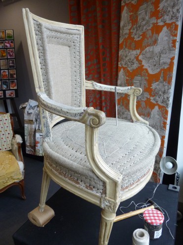 Fauteuil en cabriolet Louis XVI