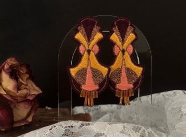 Bhavani jaune_saumon web.jpg