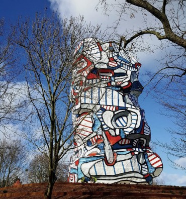 Tour aux Figures, Dubuffet, Issy les Moulineaux