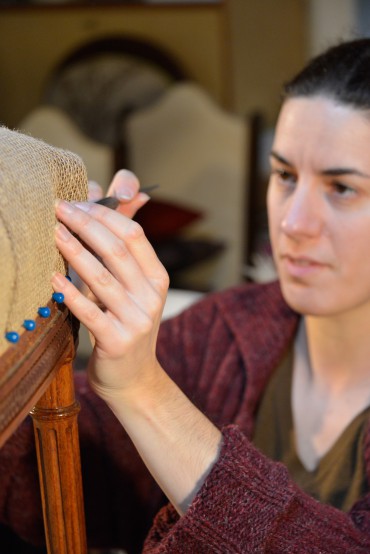 Emballage du crin végétal (travail à l'atelier)