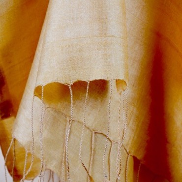 écharpe soie tassar jaune+ ombres