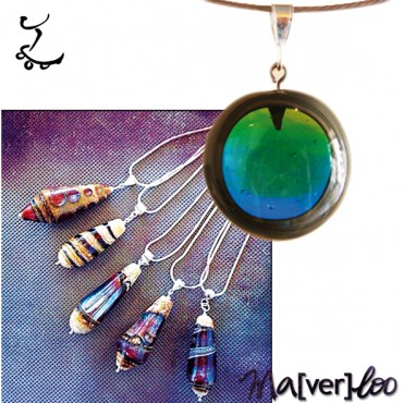 Bijoux: pendentifs pendules (verre à l'oxyde d'argent) et cocktail